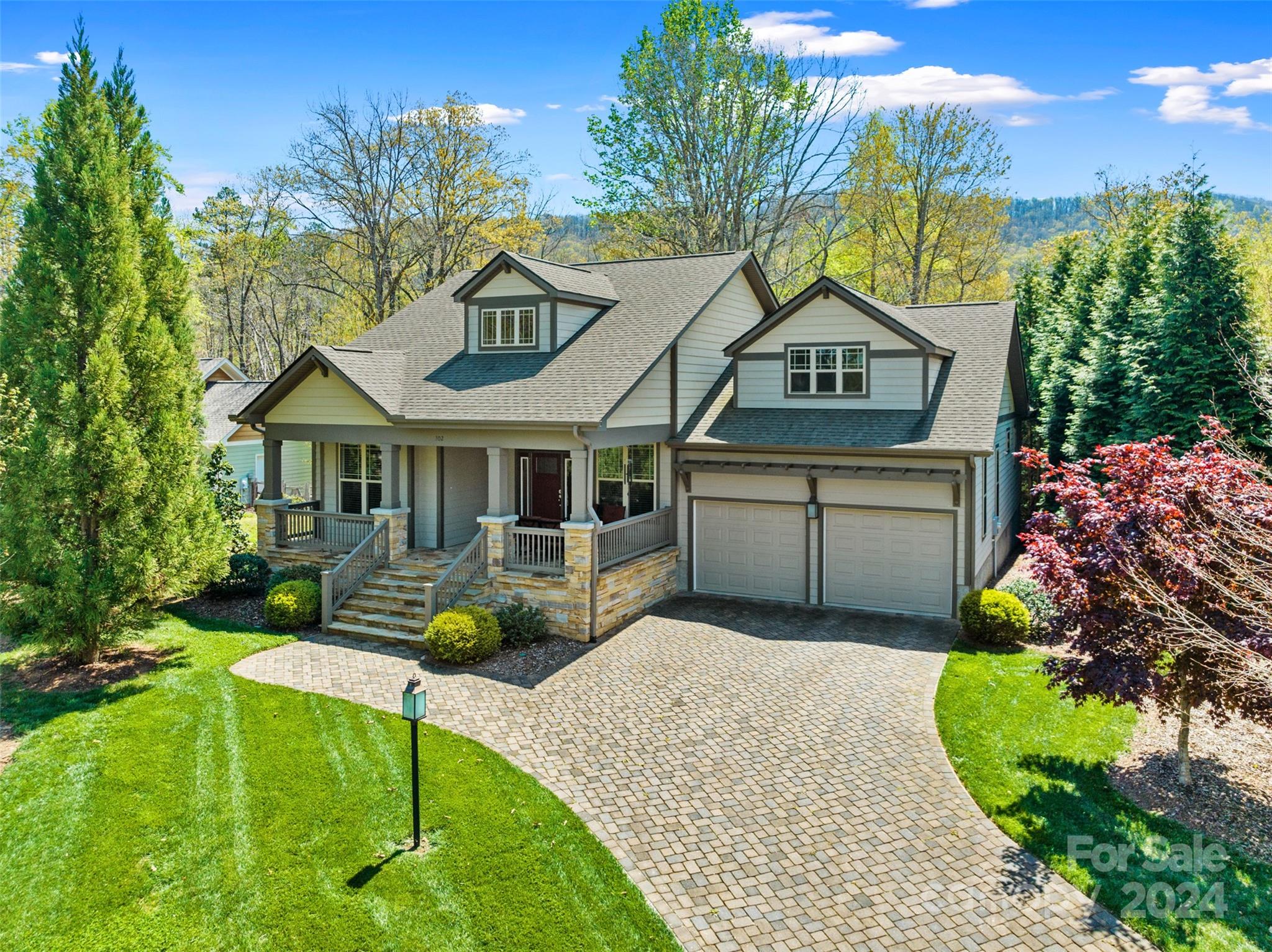 302 Fennel Dun Circle Biltmore Lake NC 28715