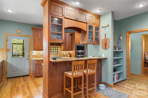 1668 Southpointe Drive Morganton NC 28655