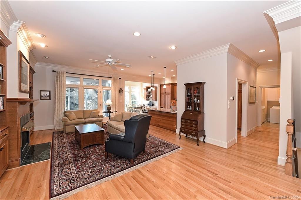 4204 Waterford Drive Charlotte NC 28226