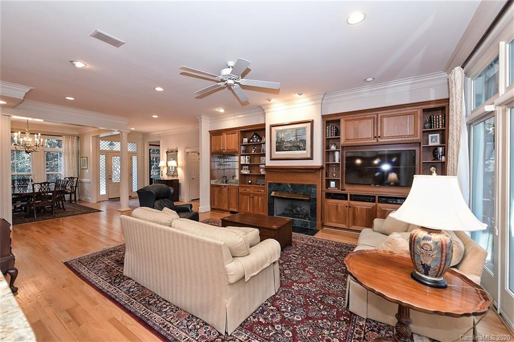 4204 Waterford Drive Charlotte NC 28226
