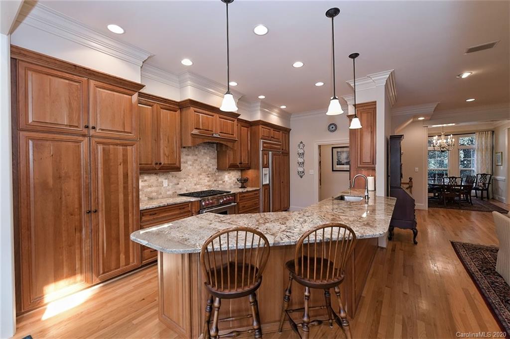 4204 Waterford Drive Charlotte NC 28226
