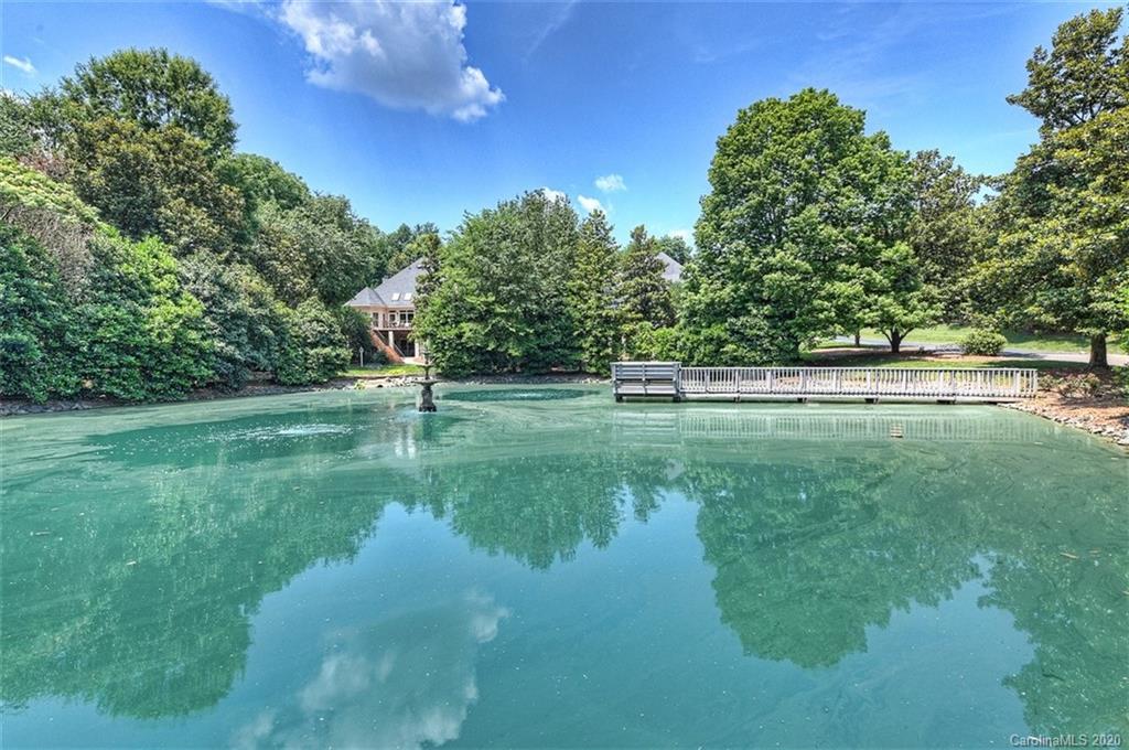 4204 Waterford Drive Charlotte NC 28226