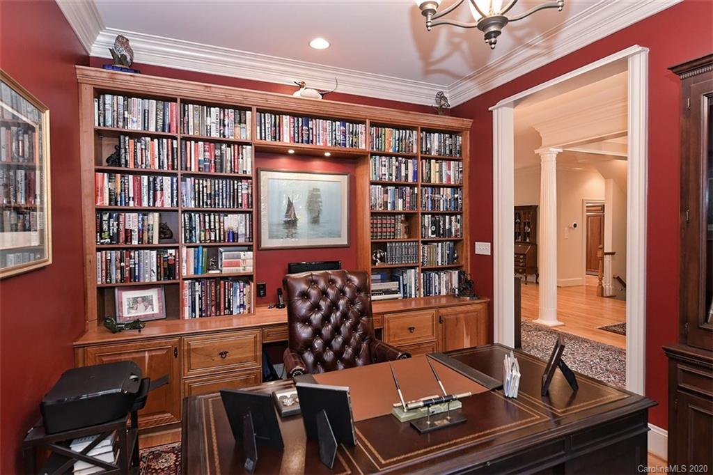4204 Waterford Drive Charlotte NC 28226
