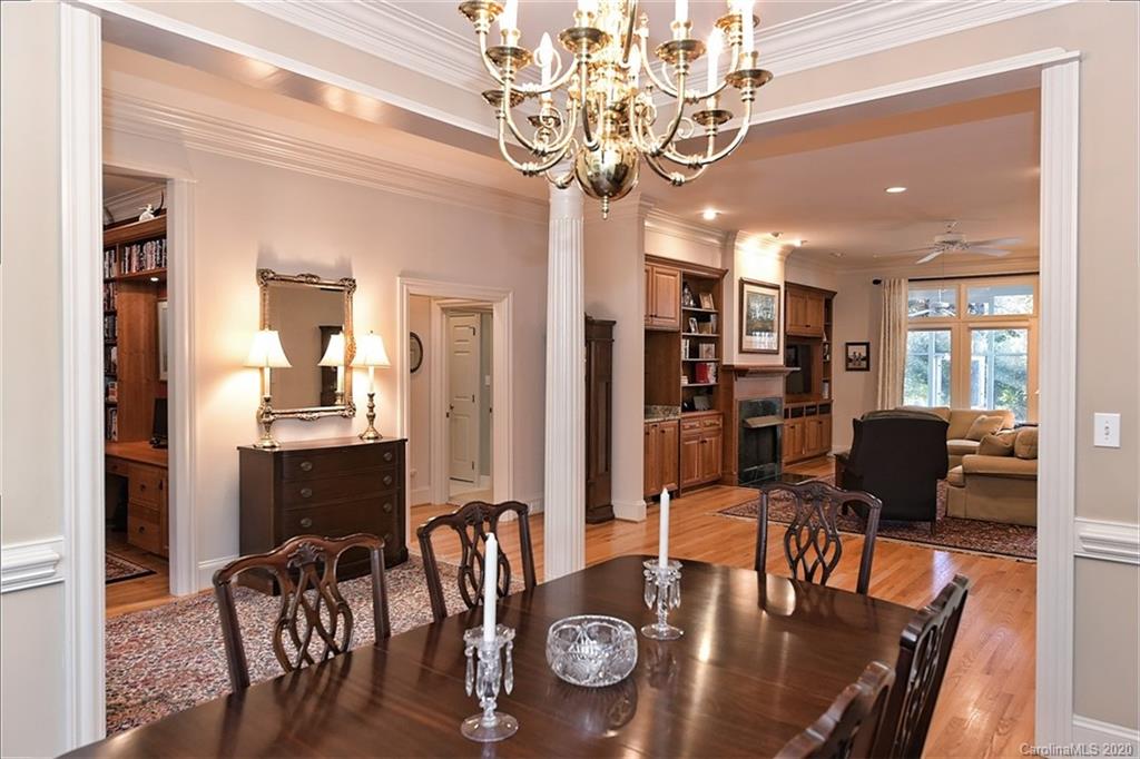 4204 Waterford Drive Charlotte NC 28226