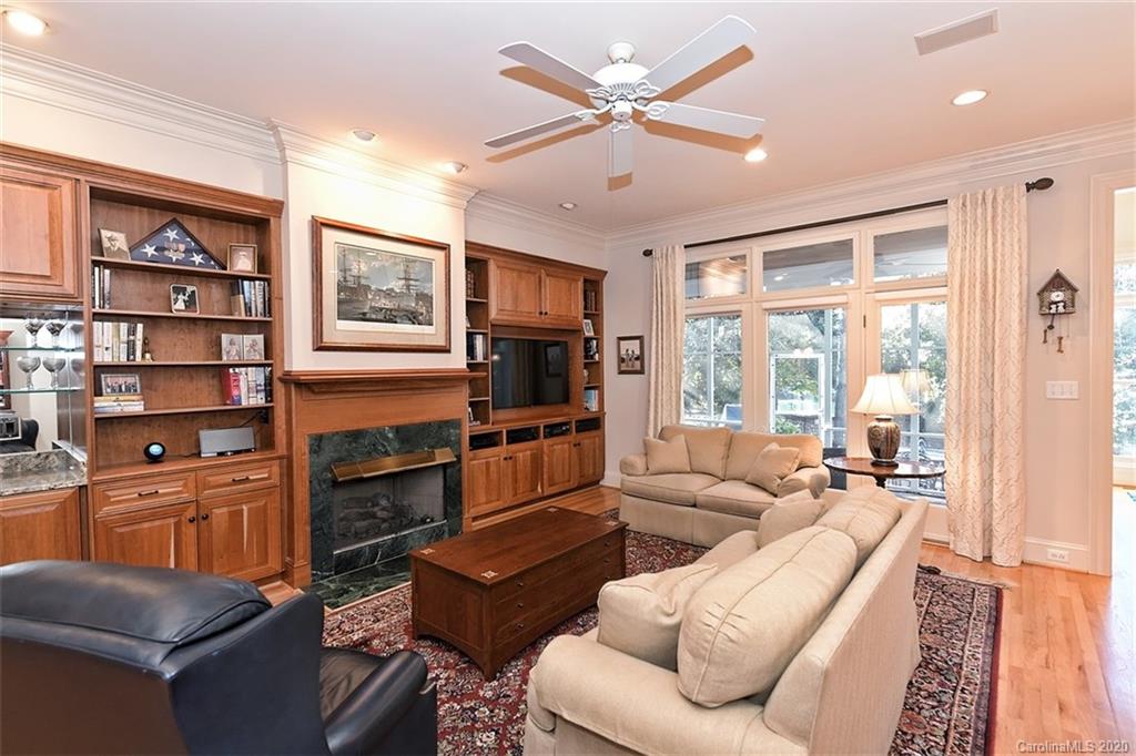 4204 Waterford Drive Charlotte NC 28226