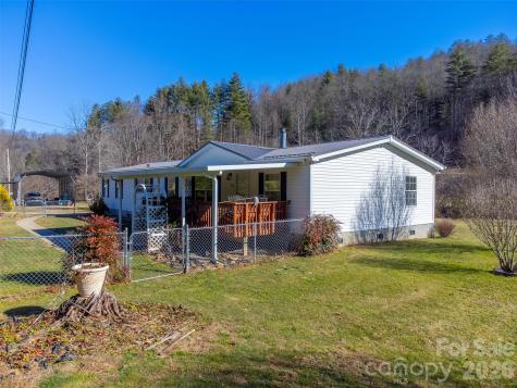 7581 Highway 441 Highway S Sylva NC 28779
