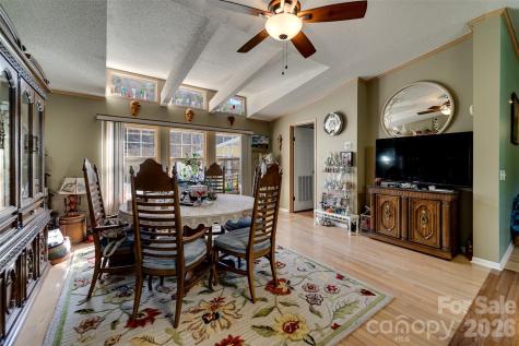 7581 Highway 441 Highway S Sylva NC 28779