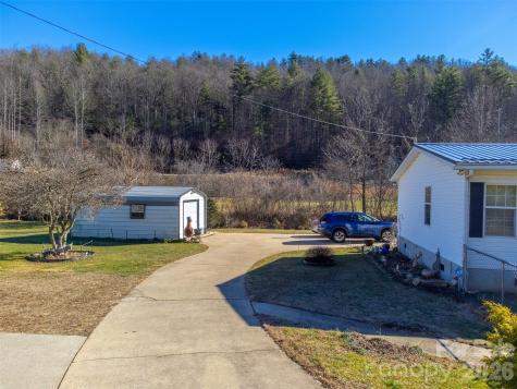 7581 Highway 441 Highway S Sylva NC 28779