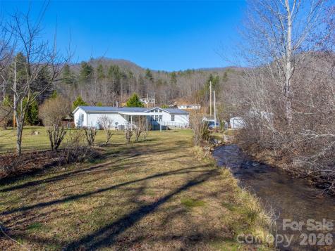 7581 Highway 441 Highway S Sylva NC 28779
