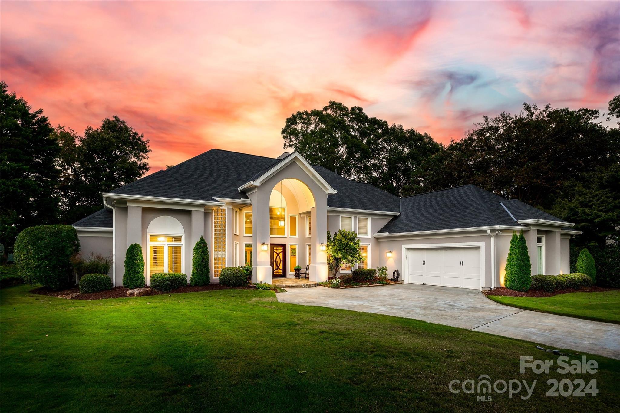 16105 Whitesail Drive Charlotte NC 28278