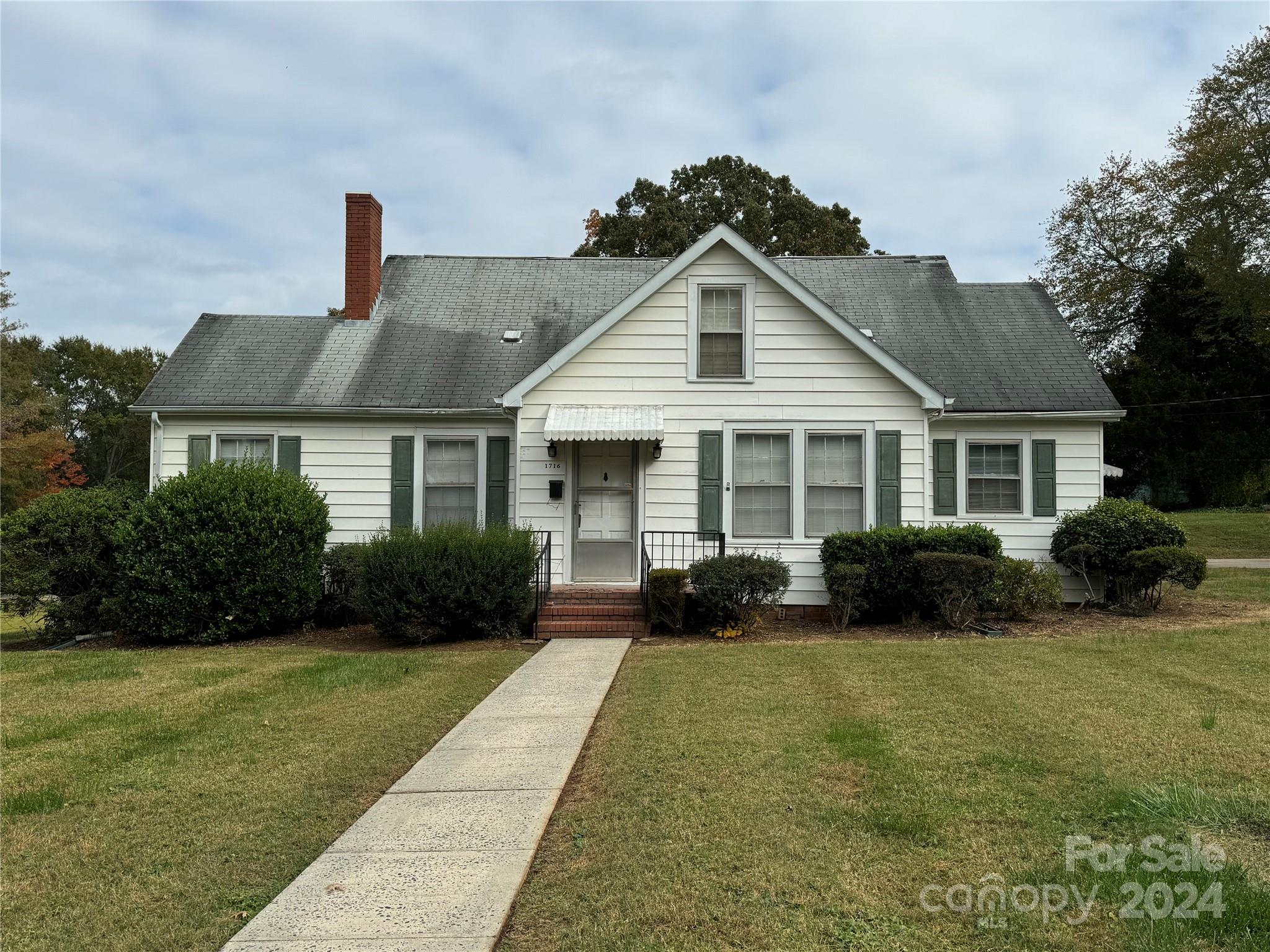 1716 3rd Street NE Hickory NC 28601