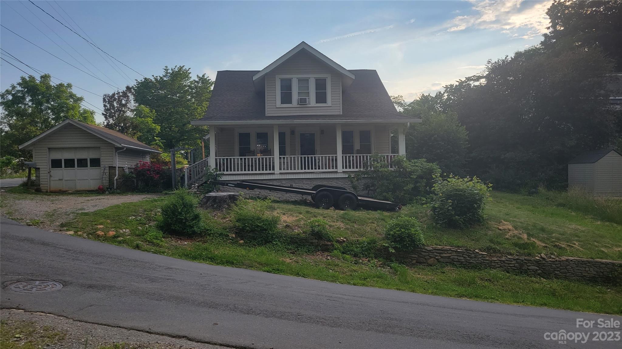 160 Edwards Road Clyde NC 28721