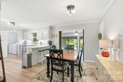 1556 Nottingham Drive Newton NC 28658