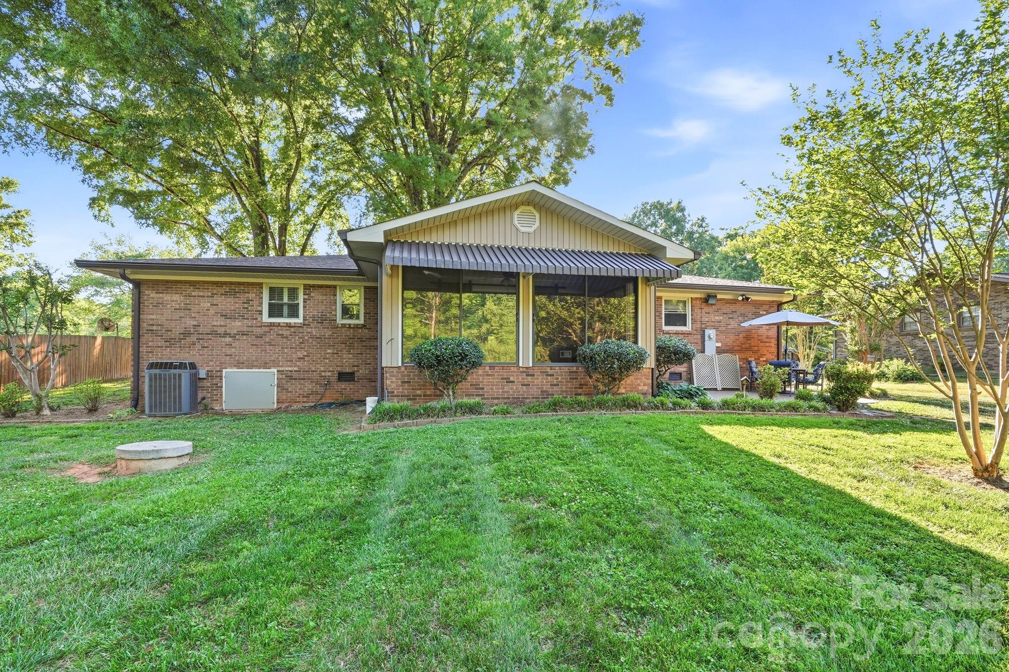 1556 Nottingham Drive Newton NC 28658