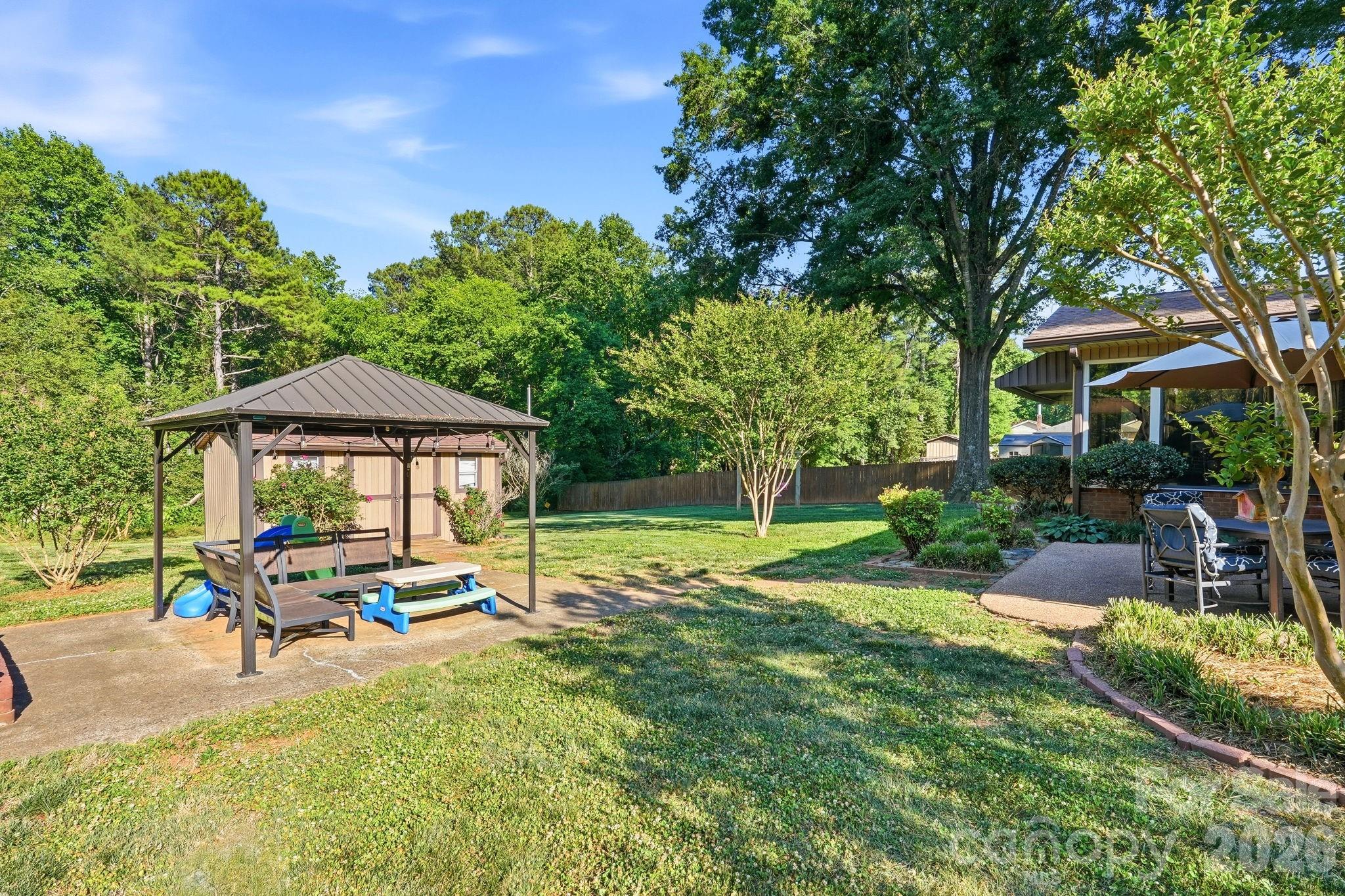 1556 Nottingham Drive Newton NC 28658