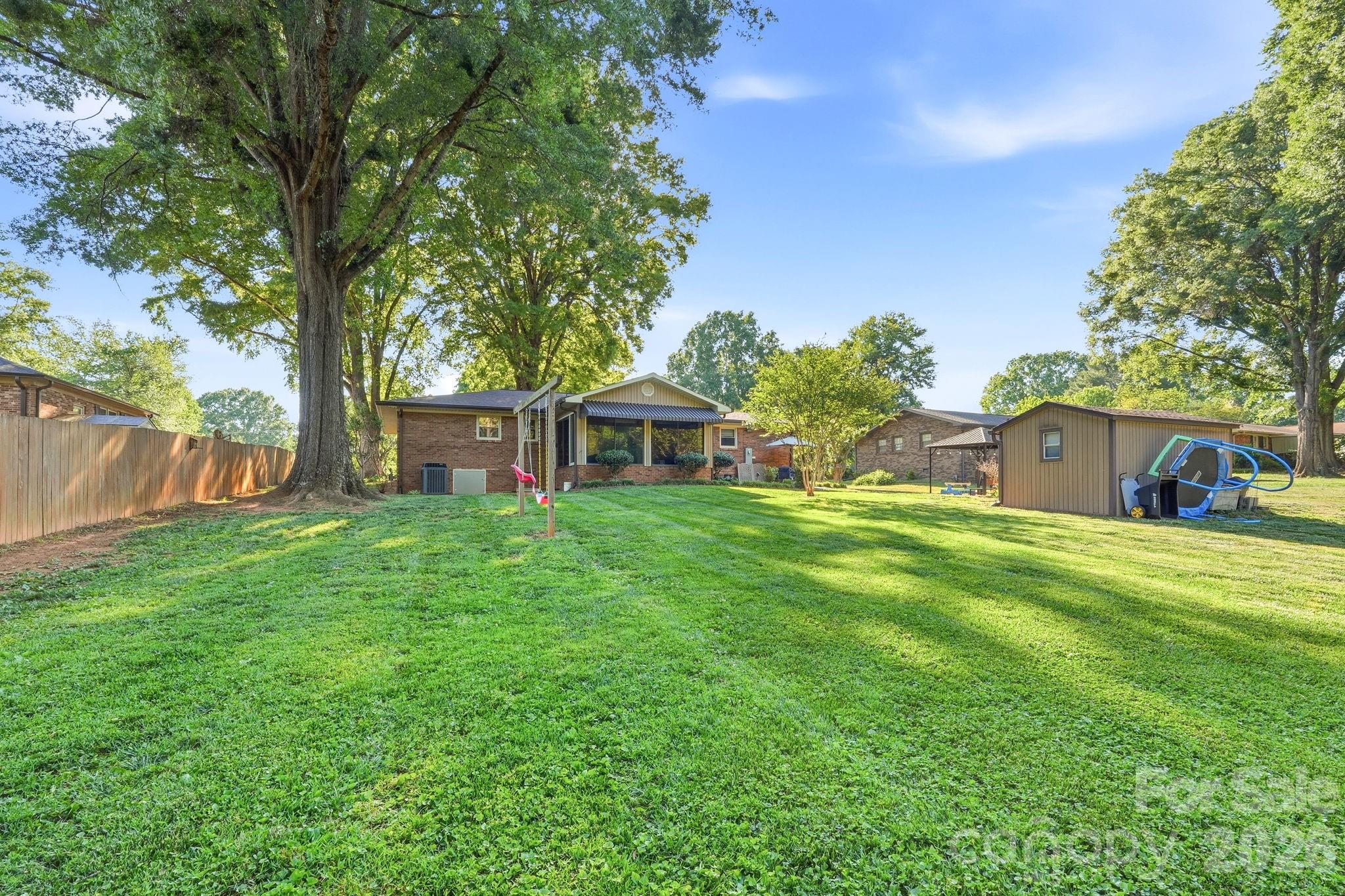 1556 Nottingham Drive Newton NC 28658