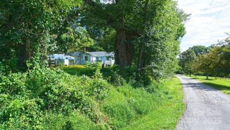 57 Sizer Drive Mills River NC 28759