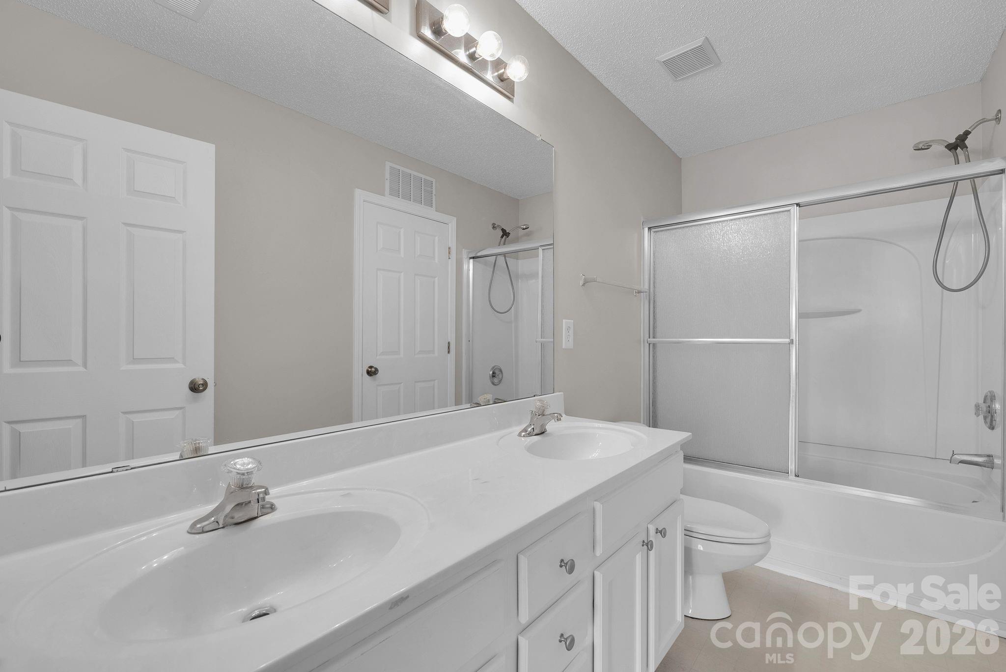 17039 Greenlawn Hills Court Charlotte NC 28213