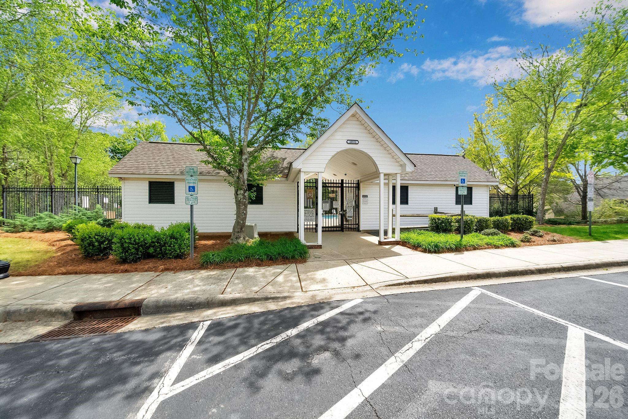 17039 Greenlawn Hills Court Charlotte NC 28213
