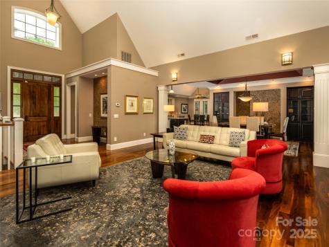 21 Windcliff Drive Asheville NC 28803