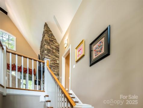 21 Windcliff Drive Asheville NC 28803