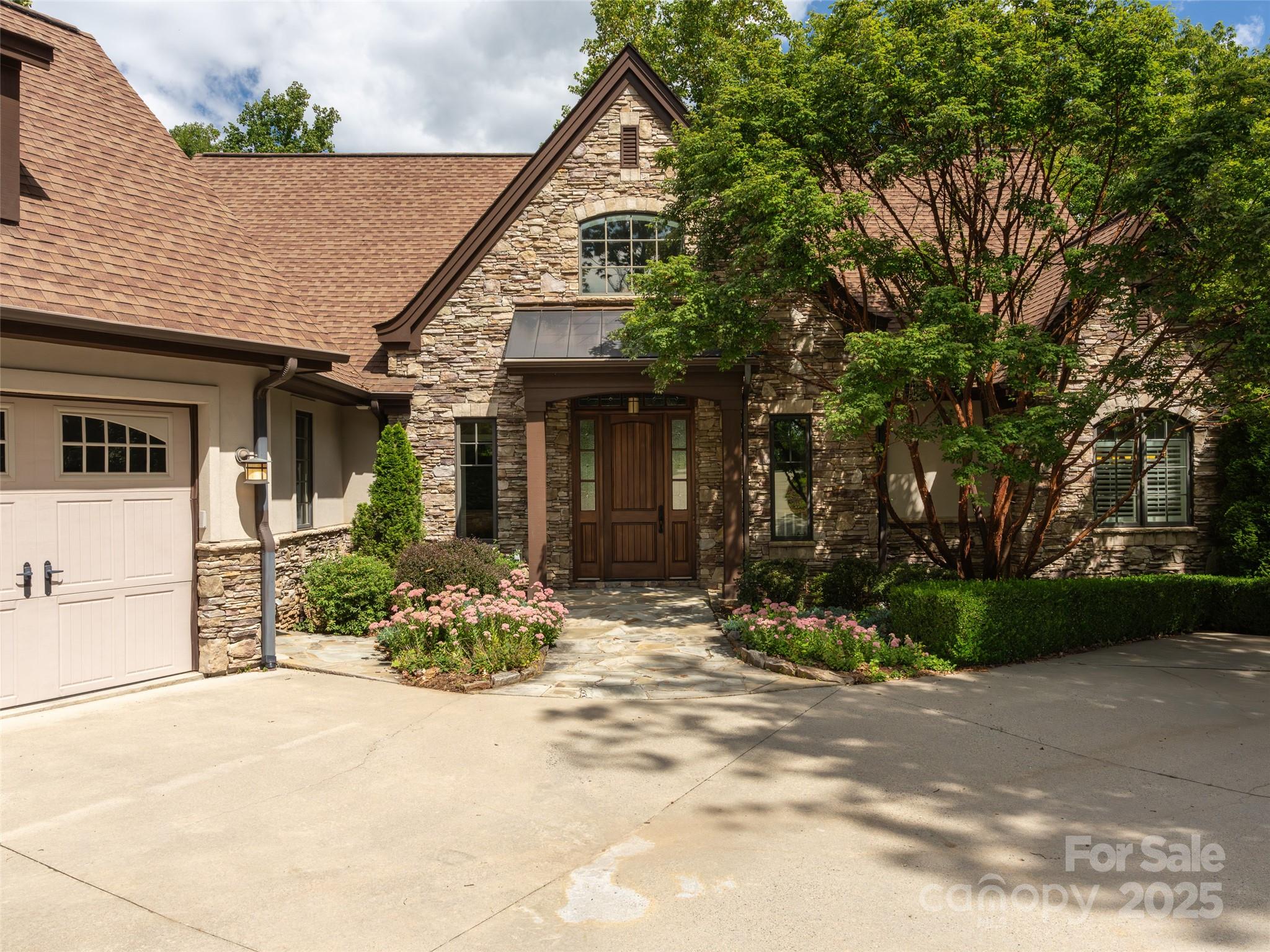 21 Windcliff Drive Asheville NC 28803