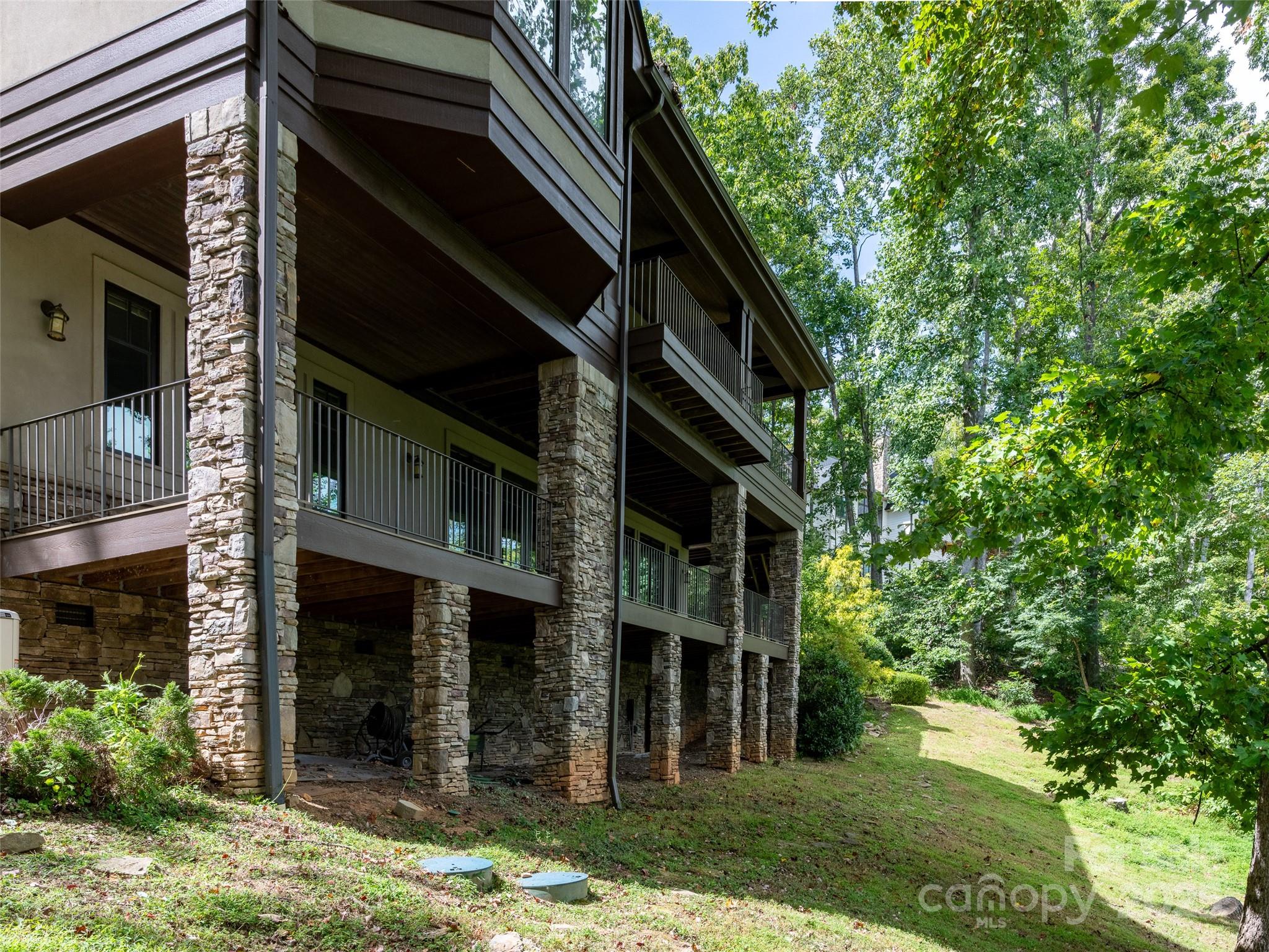 21 Windcliff Drive Asheville NC 28803