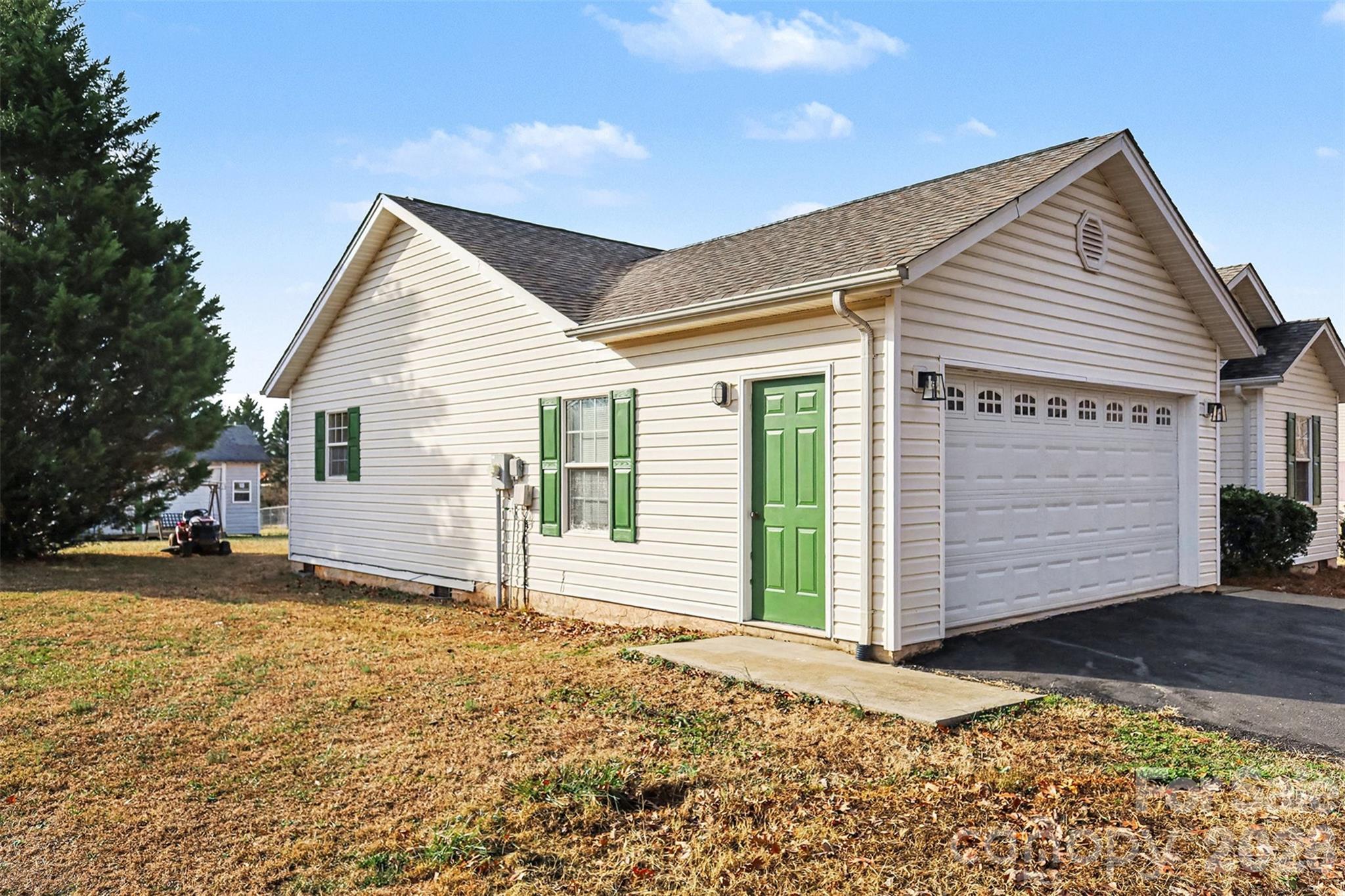 105 3rd Avenue NW Hildebran NC 28637