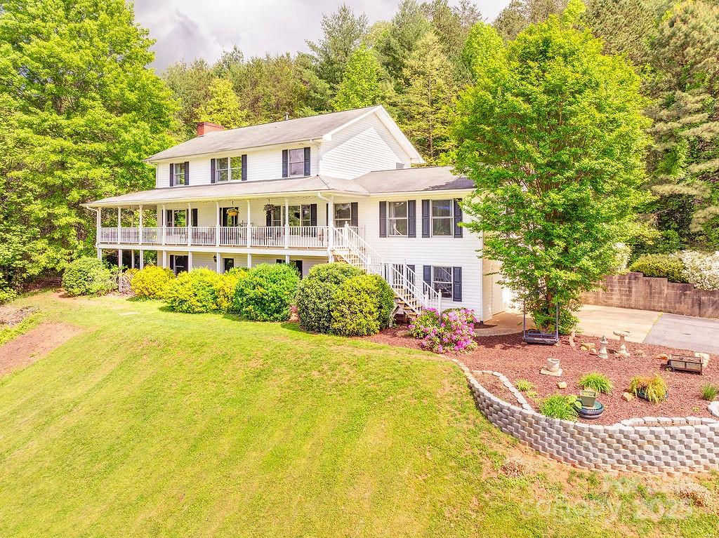 908 Newfound Road Leicester NC 28748