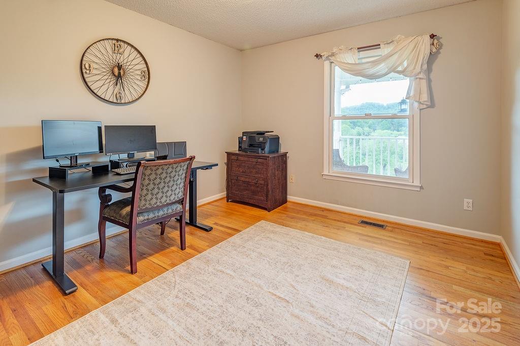 908 Newfound Road Leicester NC 28748