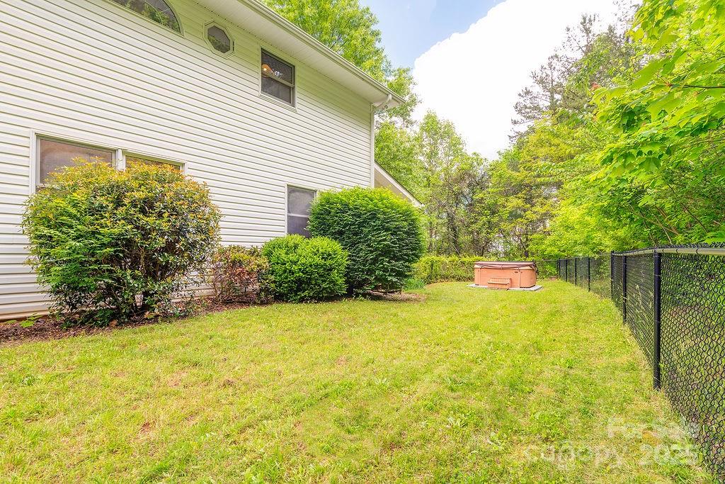908 Newfound Road Leicester NC 28748
