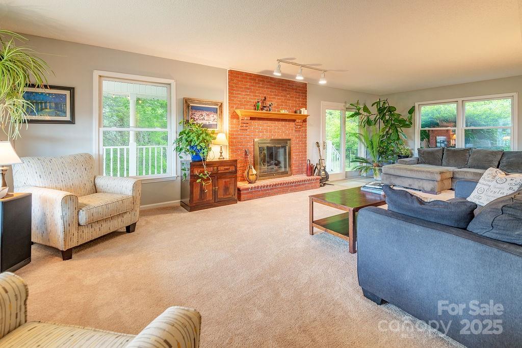 908 Newfound Road Leicester NC 28748