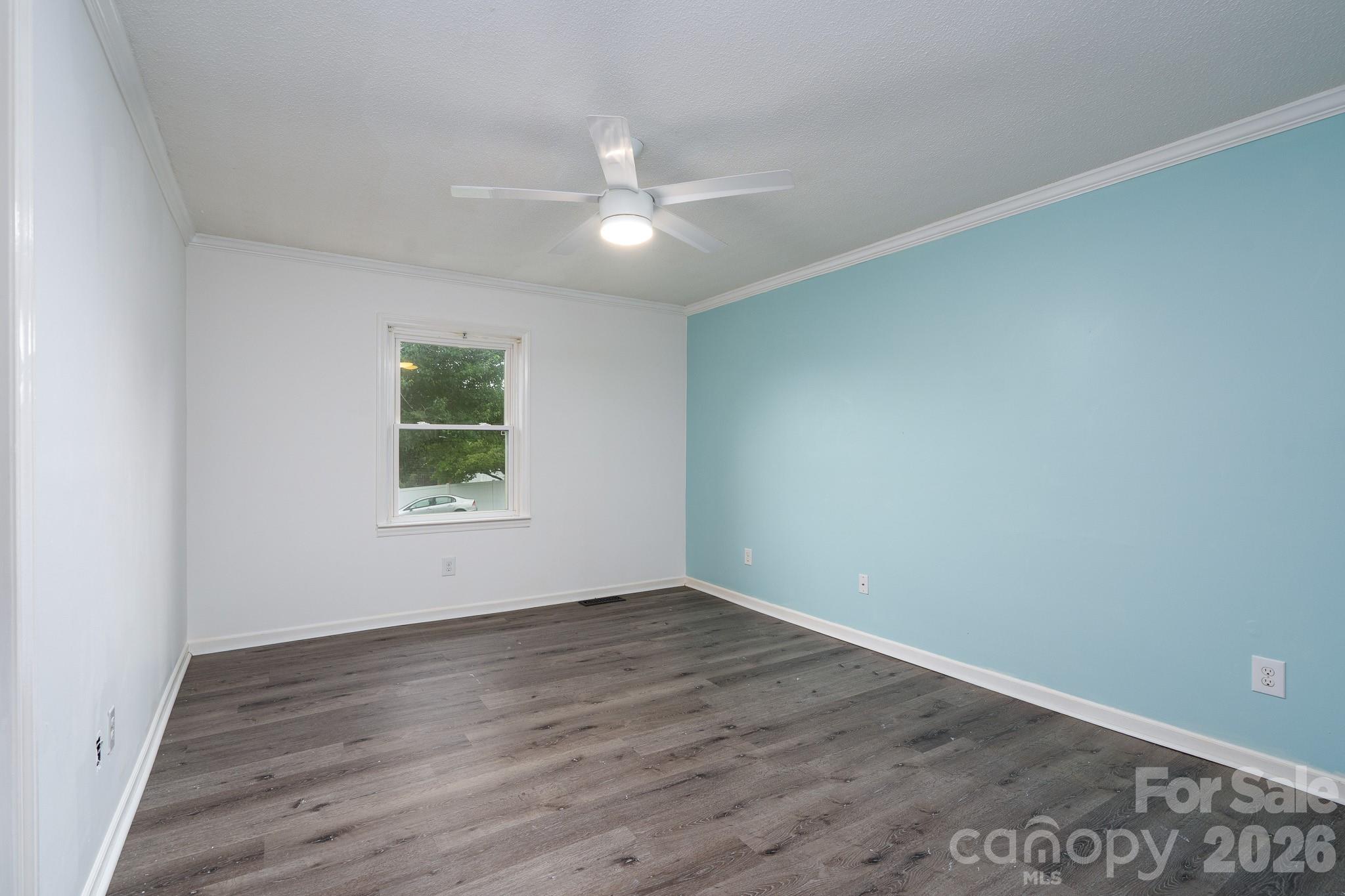 1709 Essen Lane Gastonia NC 28054