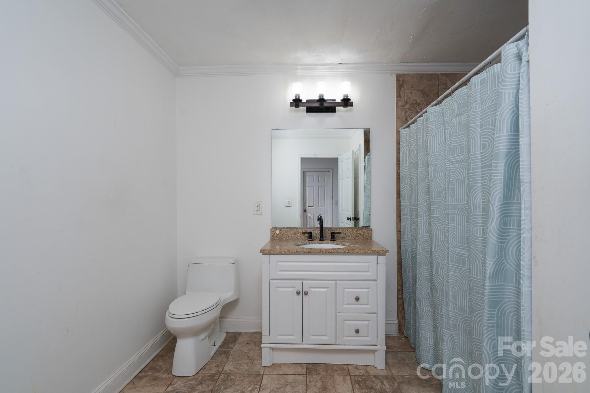 1709 Essen Lane Gastonia NC 28054