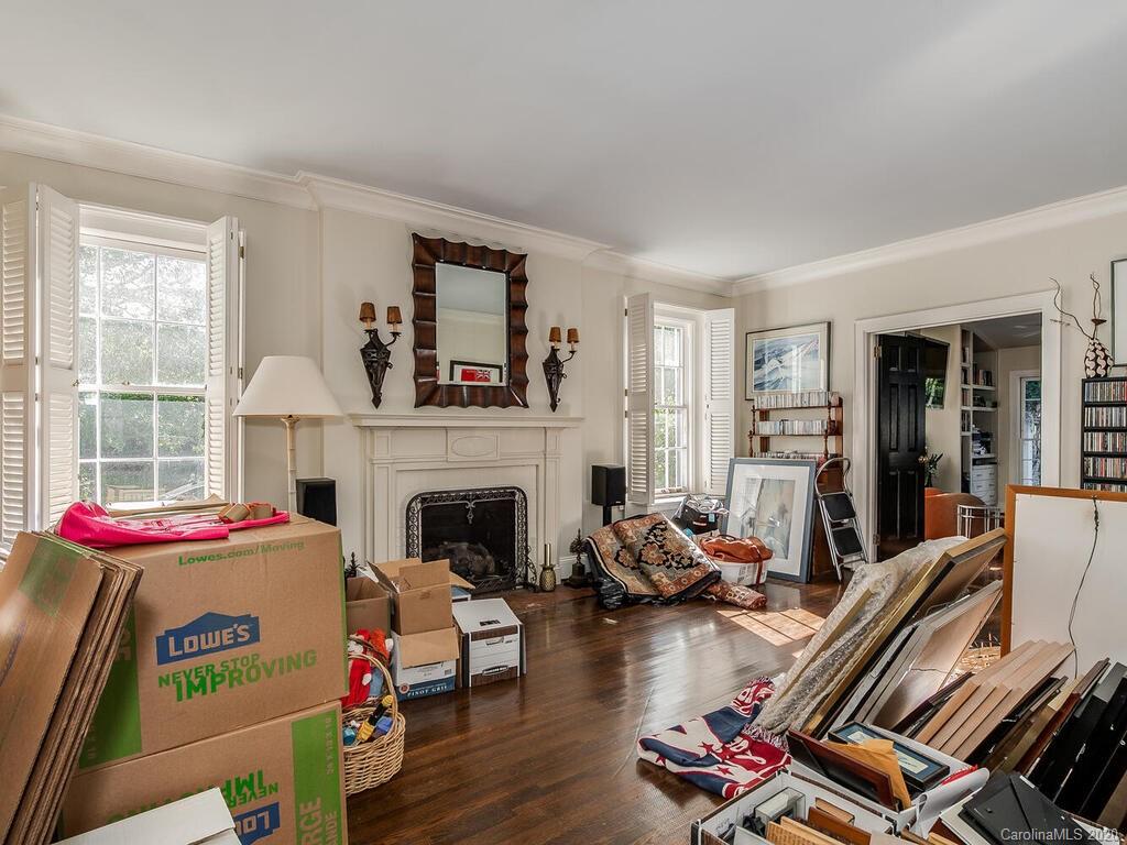 2036 Radcliffe Avenue Charlotte NC 28207