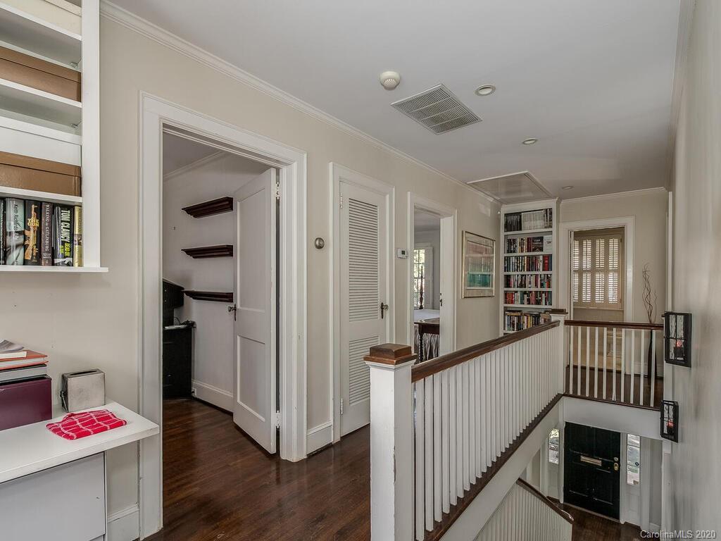 2036 Radcliffe Avenue Charlotte NC 28207