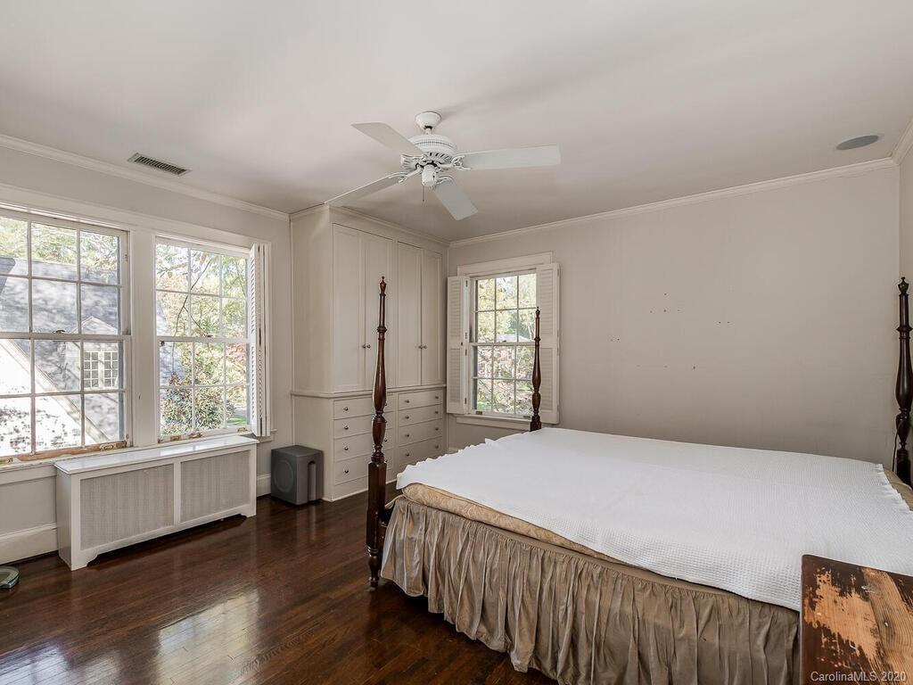 2036 Radcliffe Avenue Charlotte NC 28207