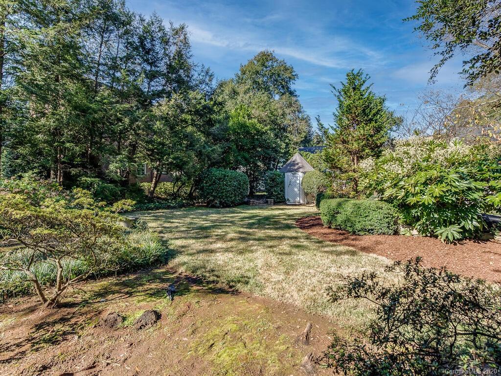 2036 Radcliffe Avenue Charlotte NC 28207