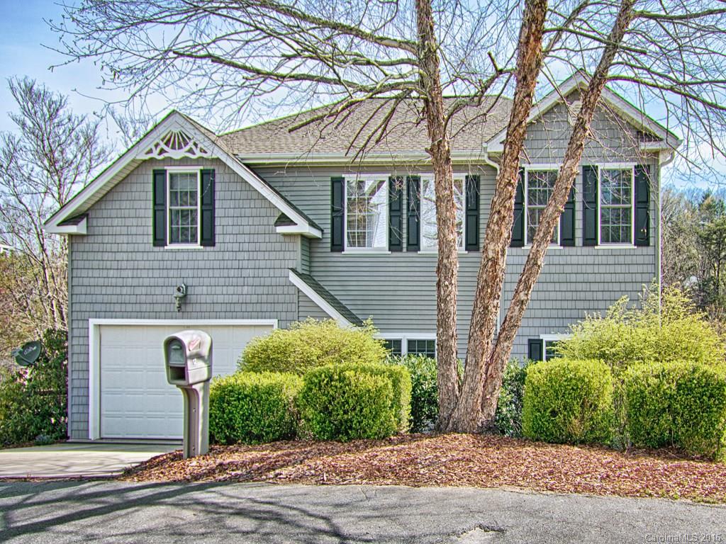 12 Village East Court Asheville NC 28805