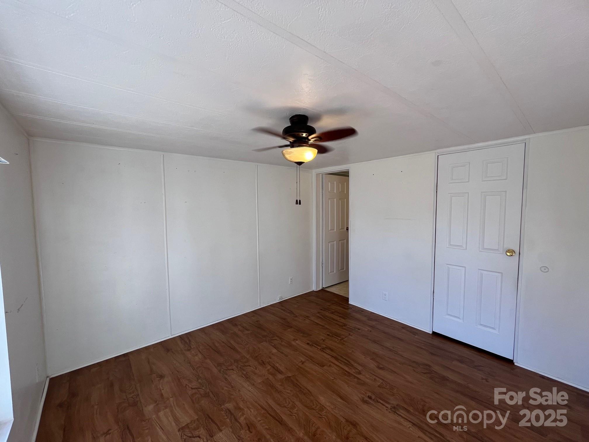 29 E Mitchell Street Old Fort NC 28762