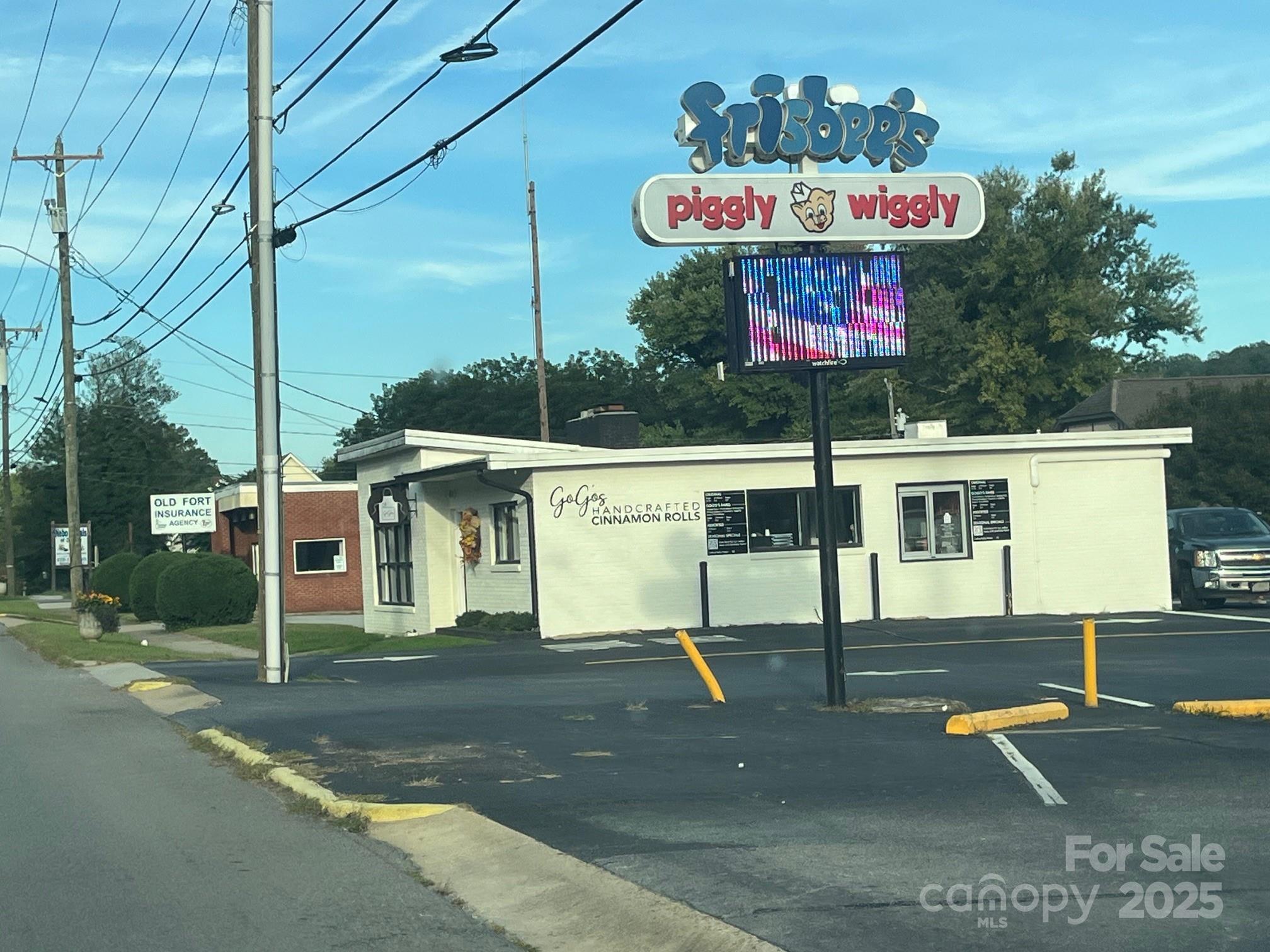 29 E Mitchell Street Old Fort NC 28762