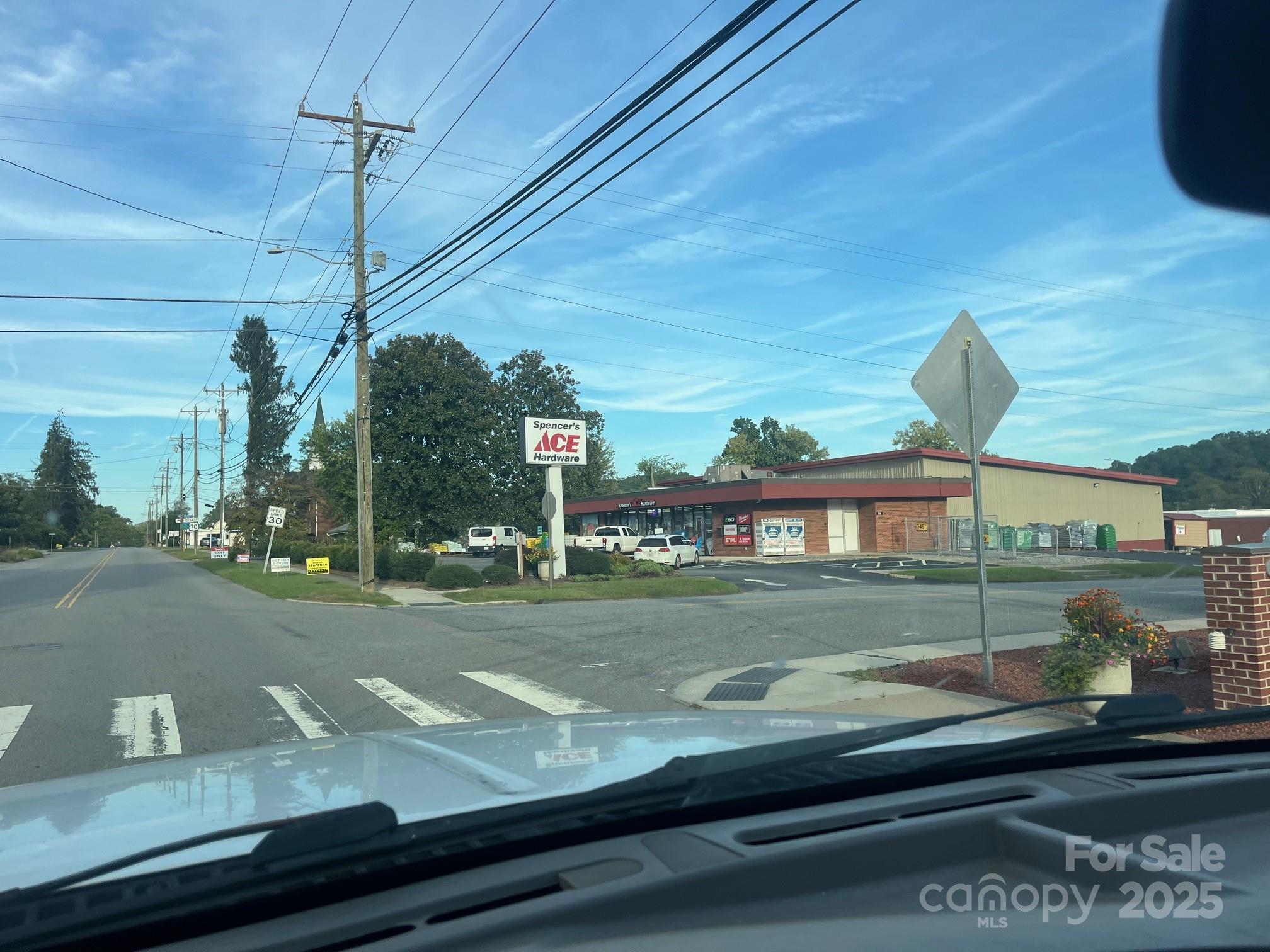 29 E Mitchell Street Old Fort NC 28762