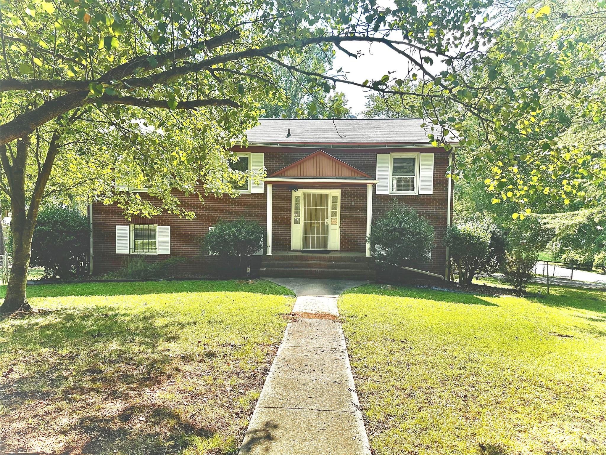 5800 Mcbride Street Charlotte NC 28215