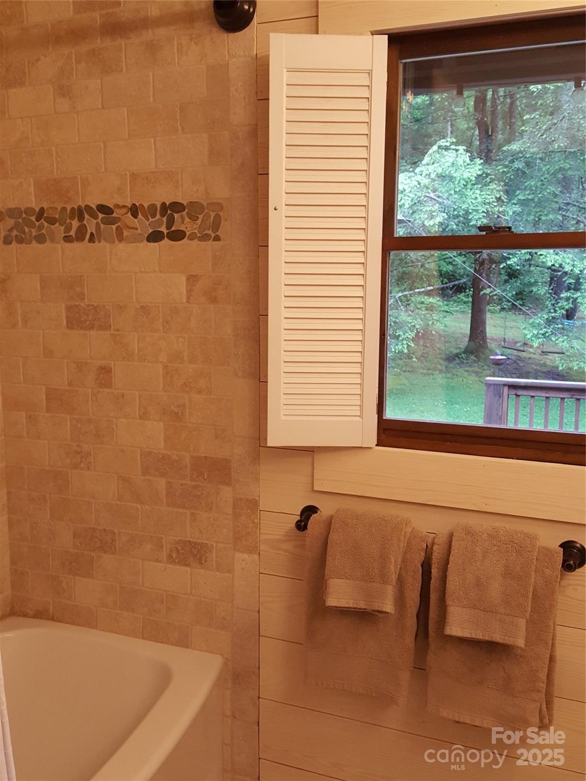 142 Cherrywood Lane Pisgah Forest NC 28768