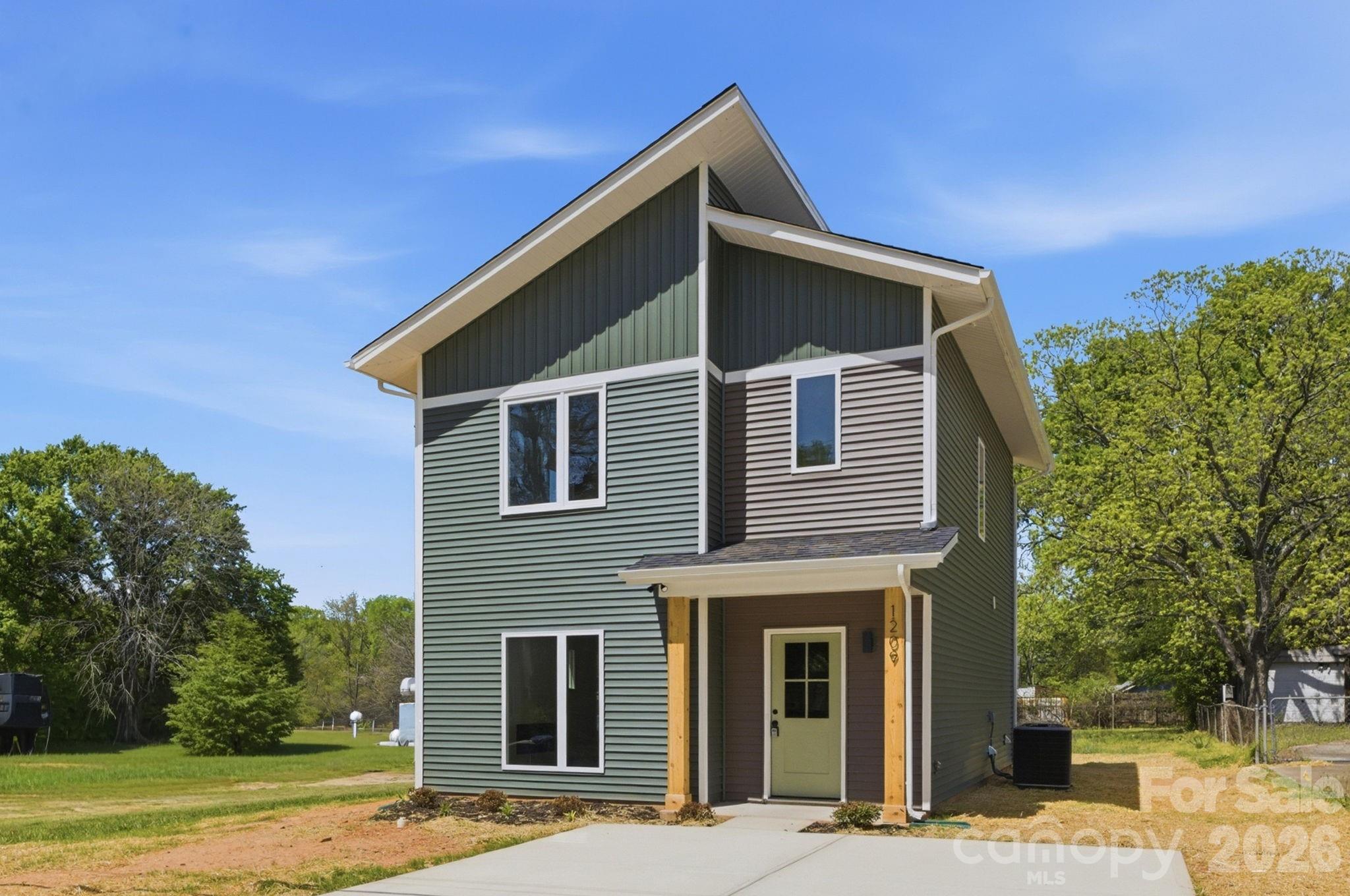 1209 E 11th Street Kannapolis NC 28083