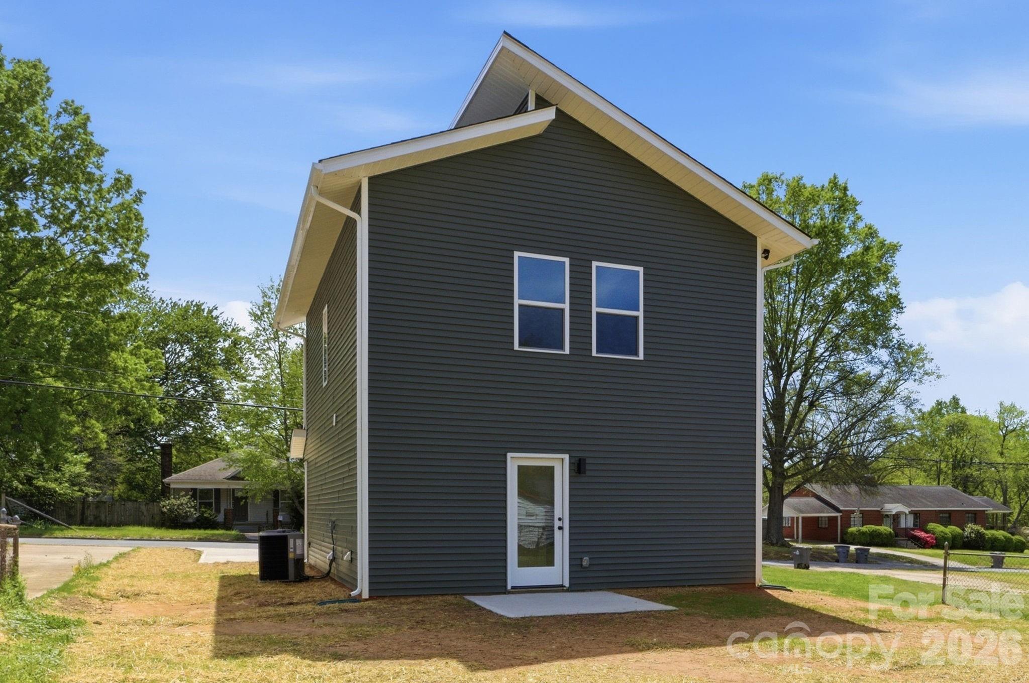 1209 E 11th Street Kannapolis NC 28083