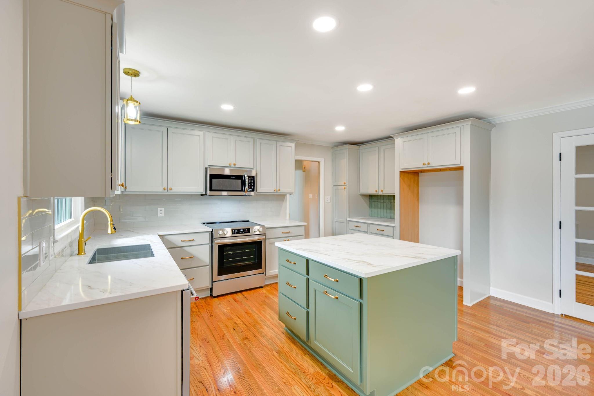 110 Scottsmoor Drive Charlotte NC 28214