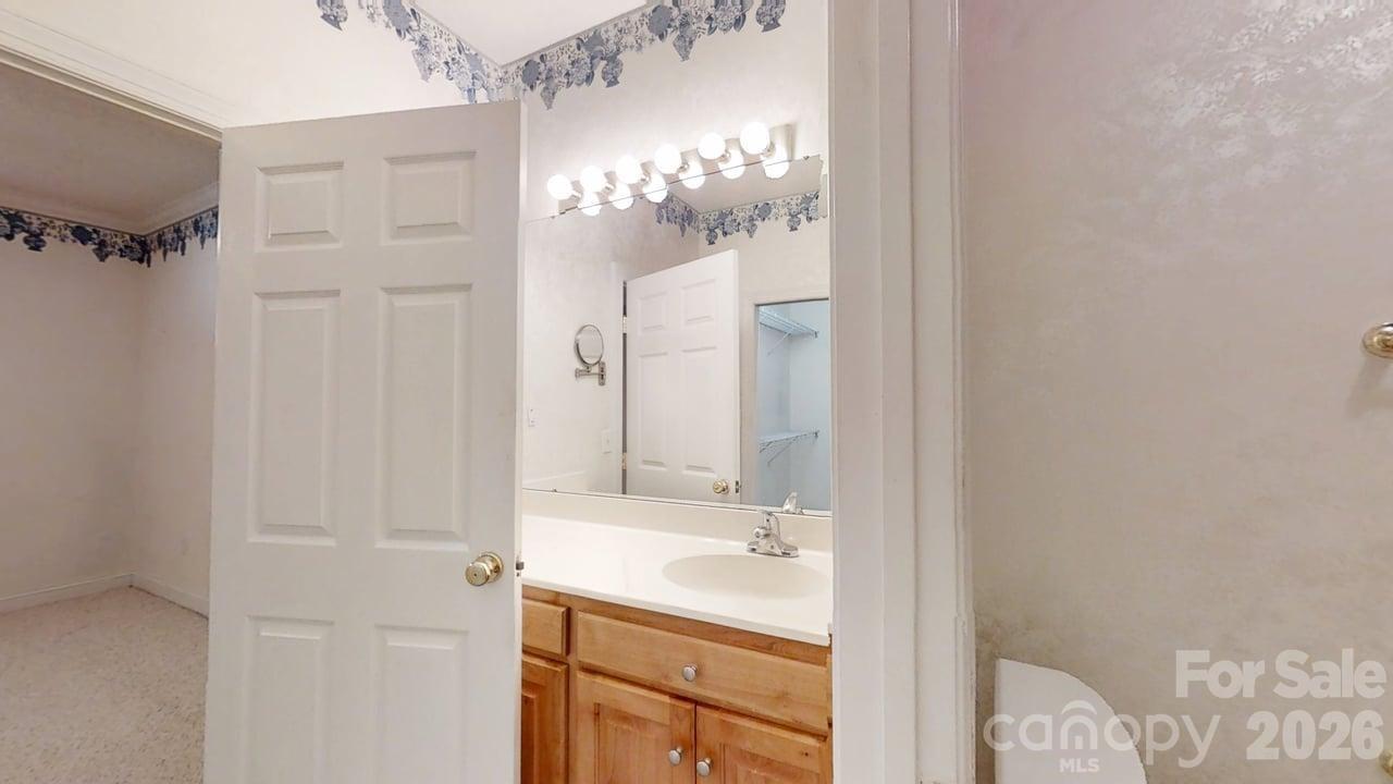 3870 Sage Court Denver NC 28037