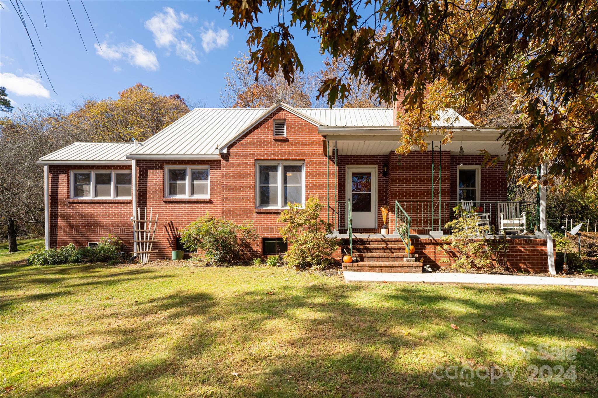 5074 Thickety Road Canton NC 28716