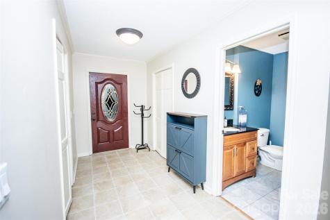 2193 Hawthorne Lane Wilkesboro NC 28697
